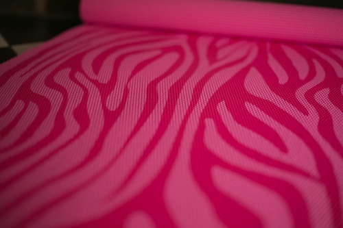 Детский коврик для йоги из ПВХ 153х60х0.3см Gaiam Pink zebra фото 4